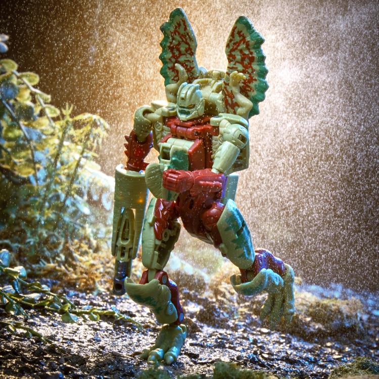Transformers Collaborative Jurassic Park x Transformers Dilophocon & Autobot JP12 Exclusive Two-Pack Gallery Image 7