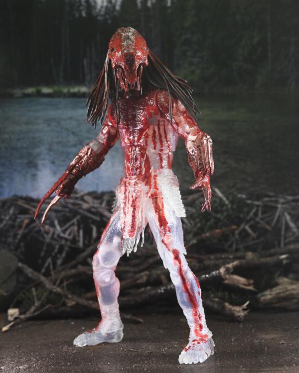 Prey Ultimate Feral Predator (Bear Blood) Action Figure Gallery Image 4