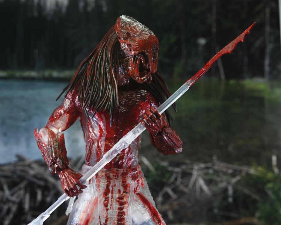 Prey Ultimate Feral Predator (Bear Blood) Action Figure Gallery Image 7
