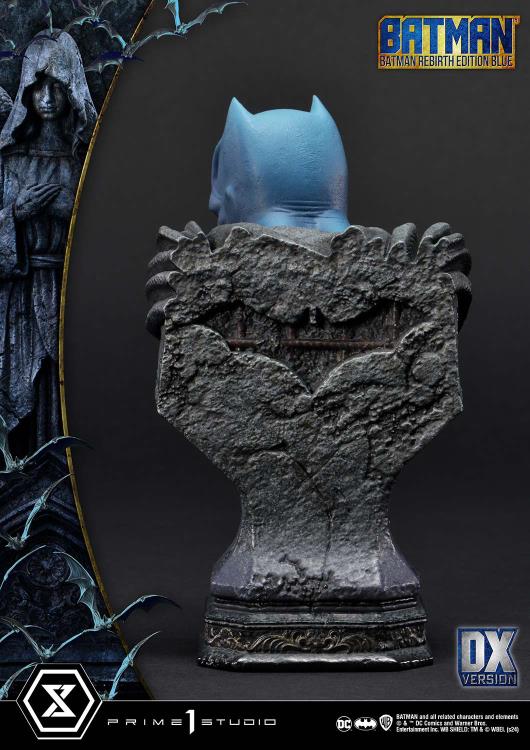 DC Rebirth Ultimate Premium Masterline Batman (Blue Ver.) Deluxe 1/4 Scale Limited Edition Statue (With Bonus) Gallery Image 39