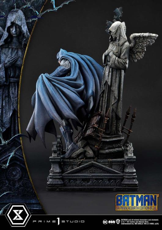 DC Rebirth Ultimate Premium Masterline Batman (Blue Ver.) Deluxe 1/4 Scale Limited Edition Statue (With Bonus) Gallery Image 20