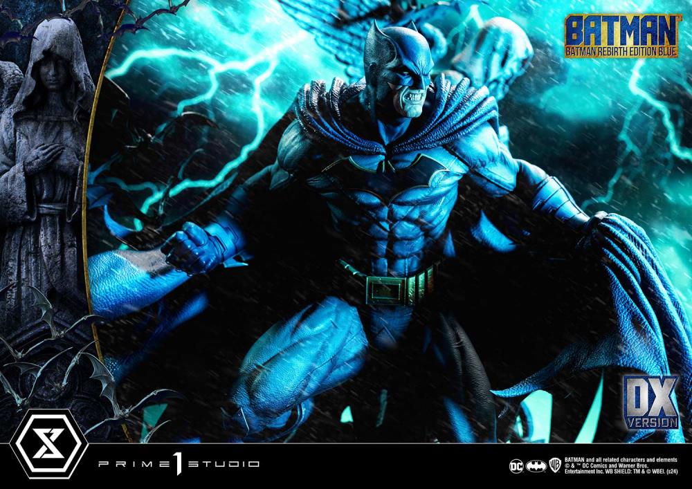 DC Rebirth Ultimate Premium Masterline Batman (Blue Ver.) Deluxe 1/4 Scale Limited Edition Statue (With Bonus) Gallery Image 99