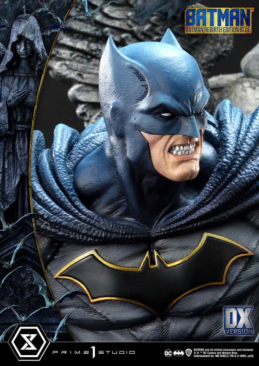 DC Rebirth Ultimate Premium Masterline Batman (Blue Ver.) Deluxe 1/4 Scale Limited Edition Statue (With Bonus) Gallery Image 33