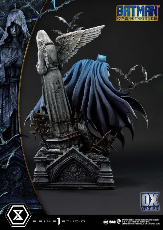 DC Rebirth Ultimate Premium Masterline Batman (Blue Ver.) Deluxe 1/4 Scale Limited Edition Statue (With Bonus) Gallery Image 15