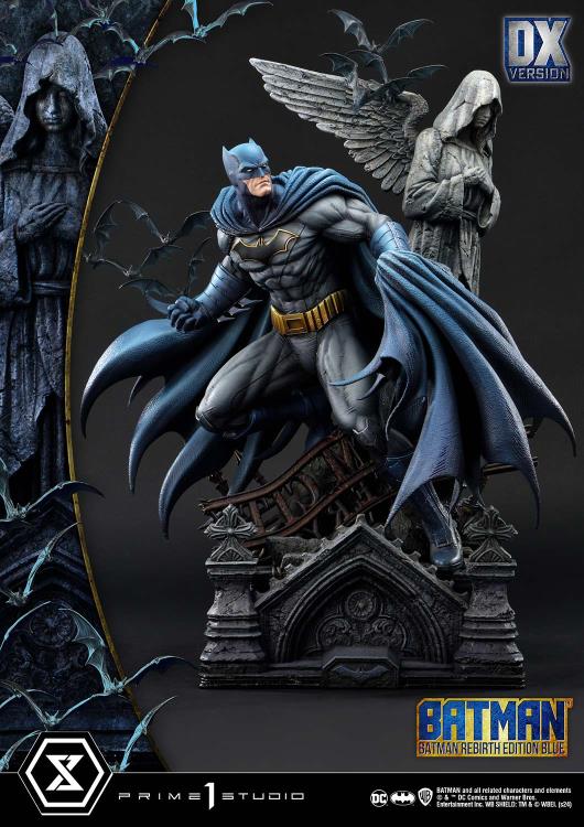 DC Rebirth Ultimate Premium Masterline Batman (Blue Ver.) Deluxe 1/4 Scale Limited Edition Statue (With Bonus) Gallery Image 11