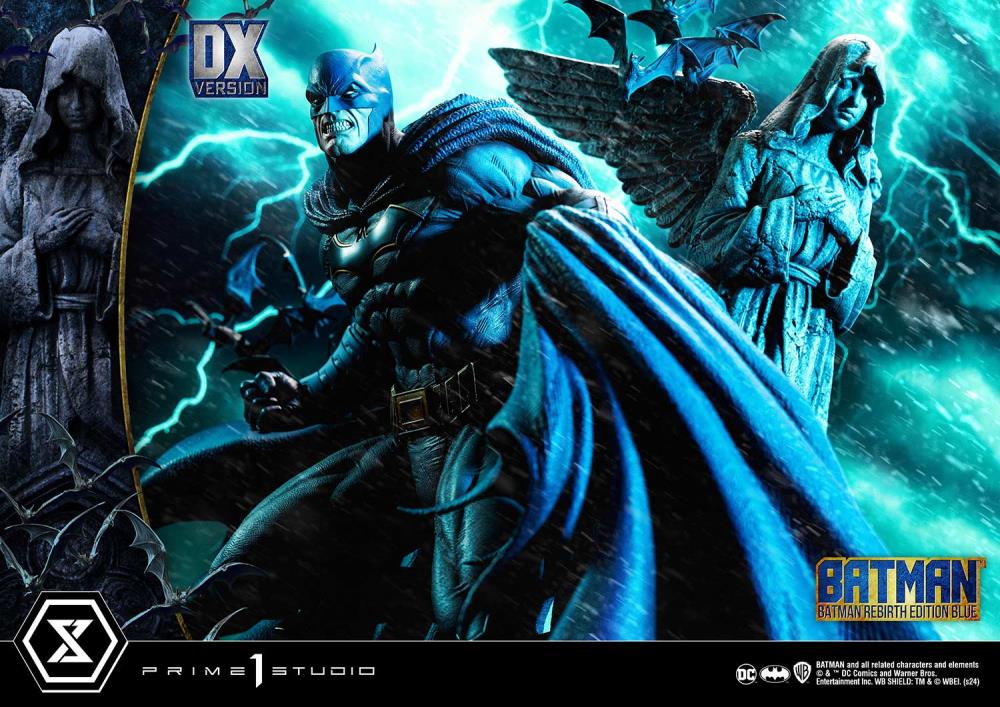 DC Rebirth Ultimate Premium Masterline Batman (Blue Ver.) Deluxe 1/4 Scale Limited Edition Statue (With Bonus) Gallery Image 100