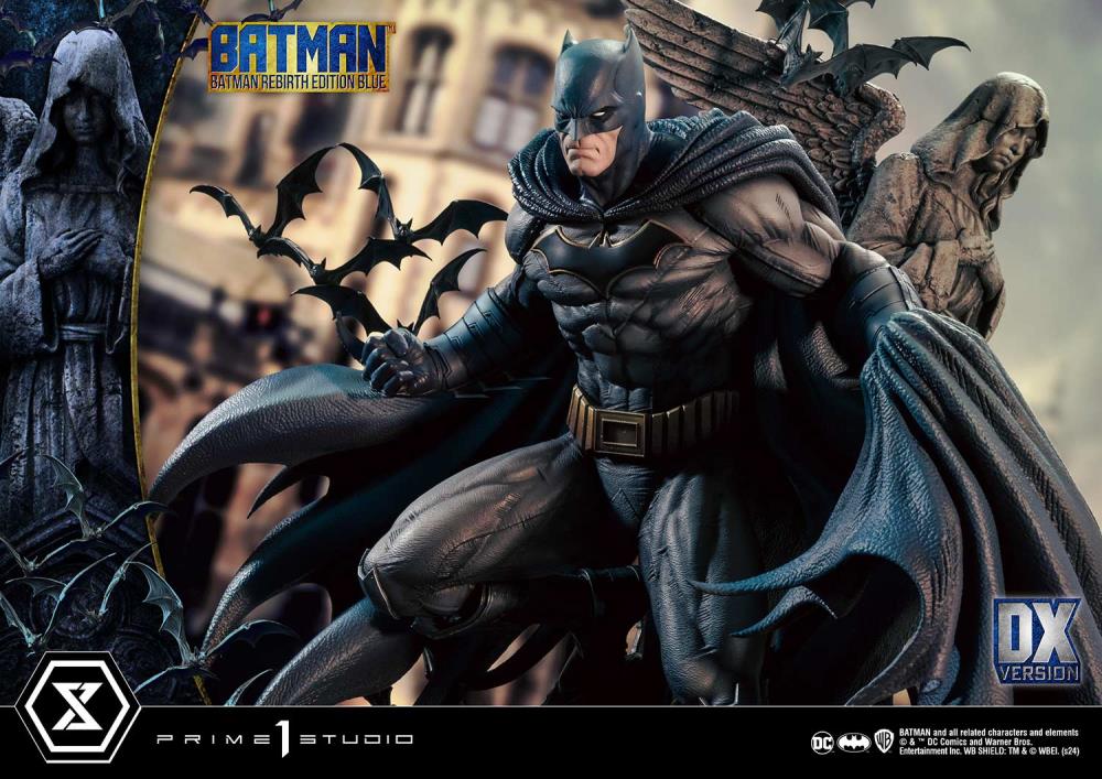 DC Rebirth Ultimate Premium Masterline Batman (Blue Ver.) Deluxe 1/4 Scale Limited Edition Statue (With Bonus) Gallery Image 80