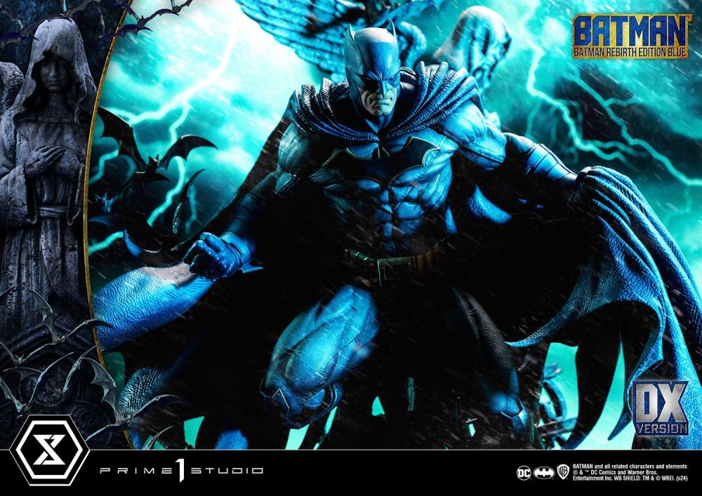 DC Rebirth Ultimate Premium Masterline Batman (Blue Ver.) Deluxe 1/4 Scale Limited Edition Statue (With Bonus) Gallery Image 94