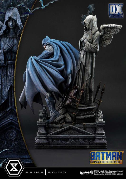 DC Rebirth Ultimate Premium Masterline Batman (Blue Ver.) Deluxe 1/4 Scale Limited Edition Statue (With Bonus) Gallery Image 7