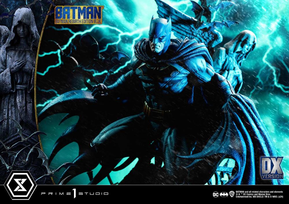 DC Rebirth Ultimate Premium Masterline Batman (Blue Ver.) Deluxe 1/4 Scale Limited Edition Statue (With Bonus) Gallery Image 96