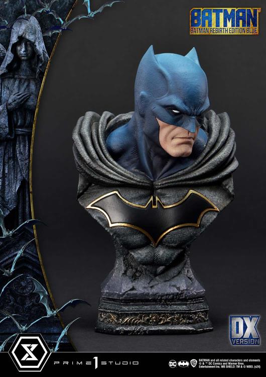 DC Rebirth Ultimate Premium Masterline Batman (Blue Ver.) Deluxe 1/4 Scale Limited Edition Statue (With Bonus) Gallery Image 38