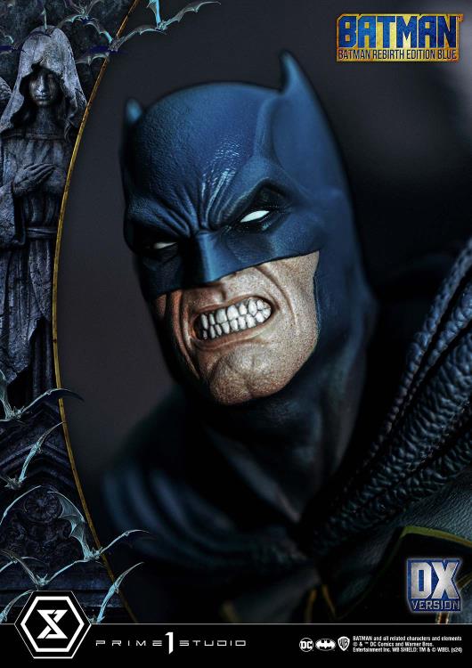 DC Rebirth Ultimate Premium Masterline Batman (Blue Ver.) Deluxe 1/4 Scale Limited Edition Statue (With Bonus) Gallery Image 27