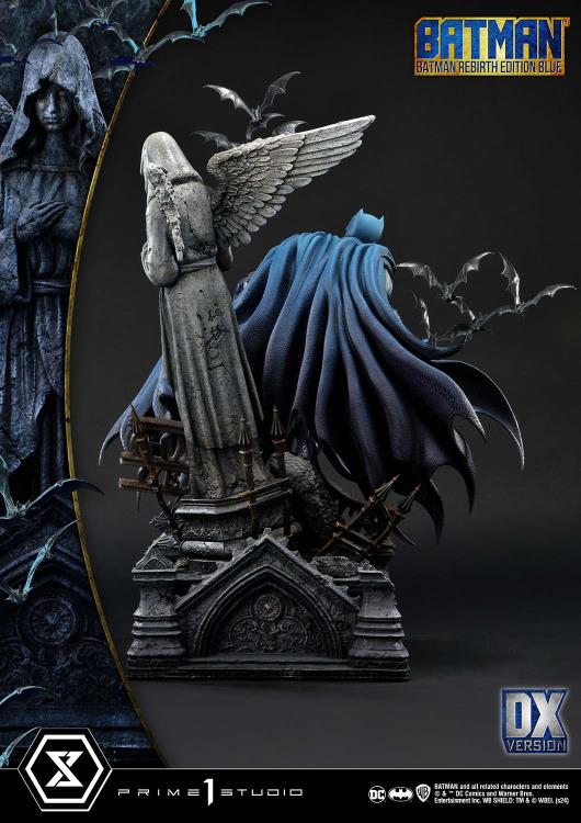 DC Rebirth Ultimate Premium Masterline Batman (Blue Ver.) Deluxe 1/4 Scale Limited Edition Statue (With Bonus) Gallery Image 10
