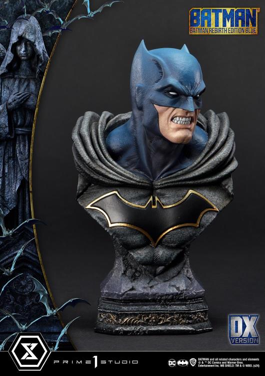 DC Rebirth Ultimate Premium Masterline Batman (Blue Ver.) Deluxe 1/4 Scale Limited Edition Statue (With Bonus) Gallery Image 37