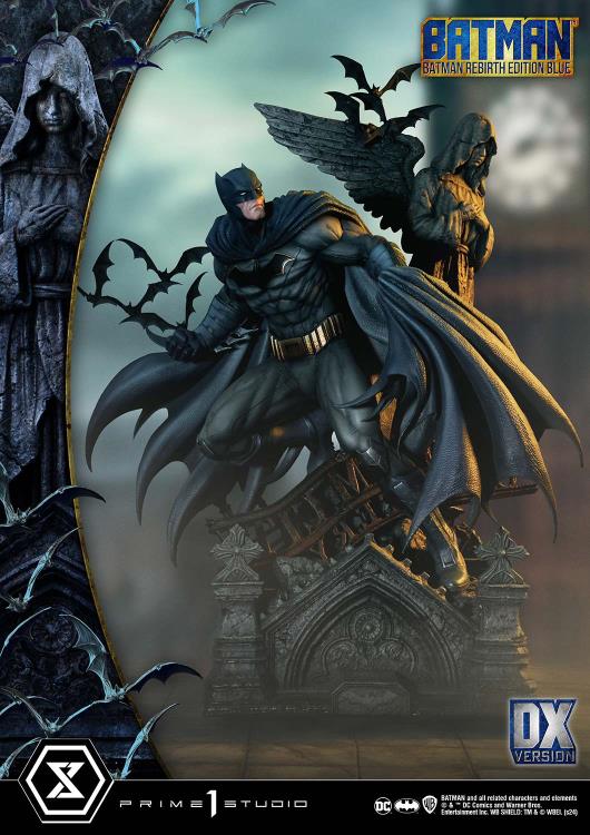 DC Rebirth Ultimate Premium Masterline Batman (Blue Ver.) Deluxe 1/4 Scale Limited Edition Statue (With Bonus) Gallery Image 54
