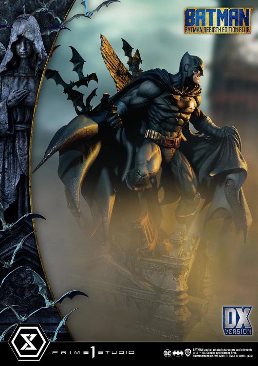 DC Rebirth Ultimate Premium Masterline Batman (Blue Ver.) Deluxe 1/4 Scale Limited Edition Statue (With Bonus) Gallery Image 53