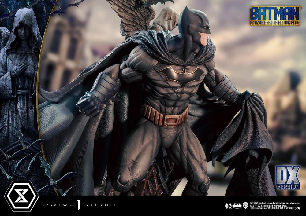 DC Rebirth Ultimate Premium Masterline Batman (Blue Ver.) Deluxe 1/4 Scale Limited Edition Statue (With Bonus) Gallery Image 86