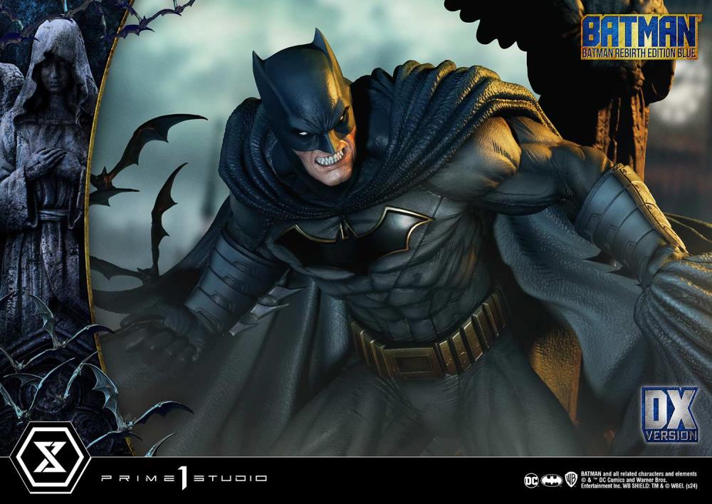 DC Rebirth Ultimate Premium Masterline Batman (Blue Ver.) Deluxe 1/4 Scale Limited Edition Statue (With Bonus) Gallery Image 63