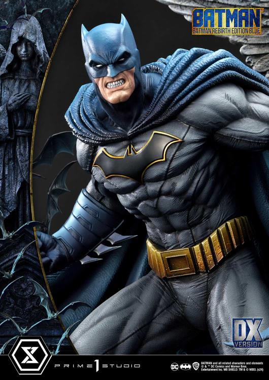 DC Rebirth Ultimate Premium Masterline Batman (Blue Ver.) Deluxe 1/4 Scale Limited Edition Statue (With Bonus) Gallery Image 24