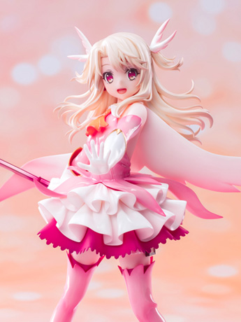 Fate/kaleid liner Prisma Illya: Licht - The Nameless Girl Illyasviel von Einzbern (Anime 10th Anniversary Transformation Ver.) 1/7 Scale Figure Gallery Image 2