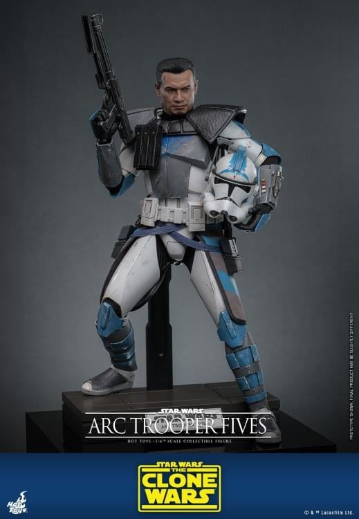 Star Wars: The Clone Wars TMS132 Arc Trooper Fives 1/6th Scale Collectible Figure Gallery Image 5