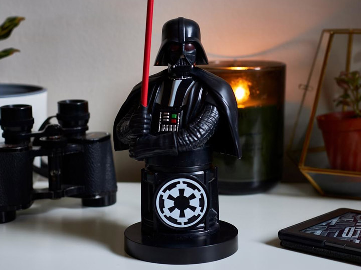 Star Wars: A New Hope Cable Guys Darth Vader Phone & Controller Holder Gallery Image 1