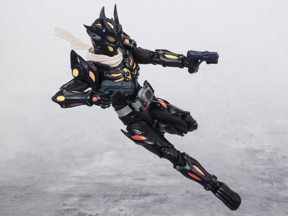 Kamen Rider Gotchard S.H.Figuarts Kamen Rider Dread Type-0 Exclusive Action Figure Gallery Image 9