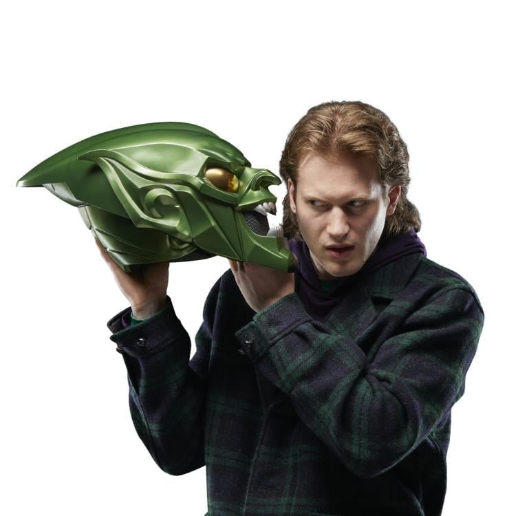 Spider-Man: No Way Home Marvel Legends Green Goblin 1:1 Scale Wearable Helmet Gallery Image 13