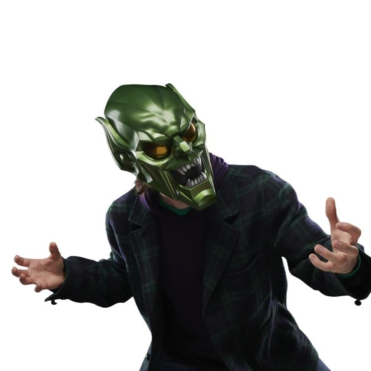 Spider-Man: No Way Home Marvel Legends Green Goblin 1:1 Scale Wearable Helmet Gallery Image 19