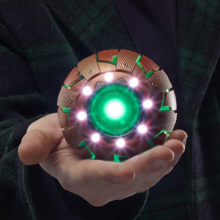 Spider-Man: No Way Home Marvel Legends Green Goblin Electronic Pumpkin Gallery Image 13