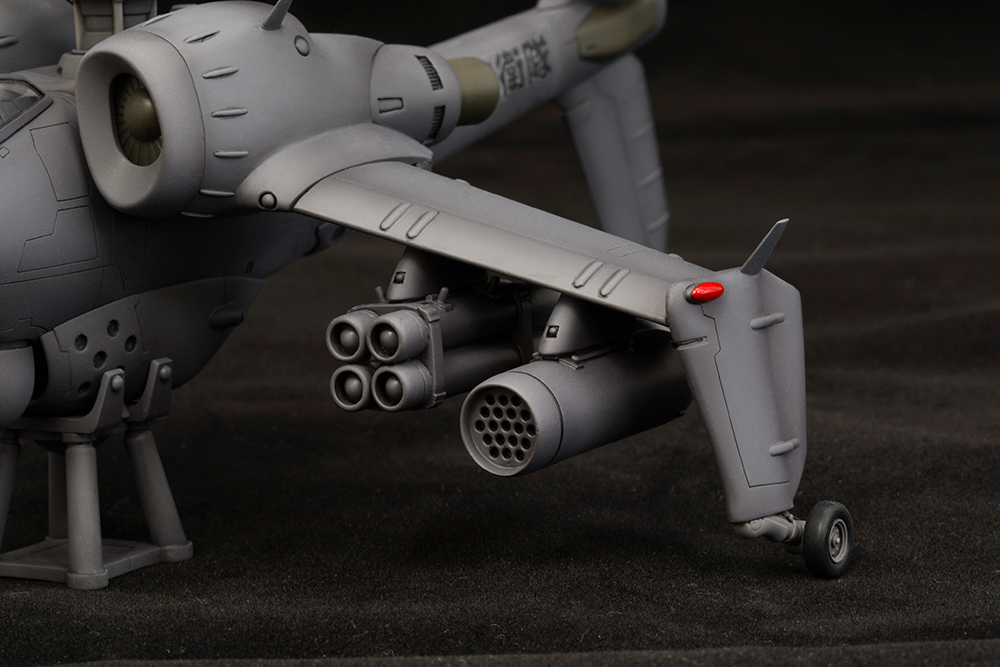 Mobile Police Patlabor JGSDF AH Hellhound 1/72 Scale Model Kit Gallery Image 6