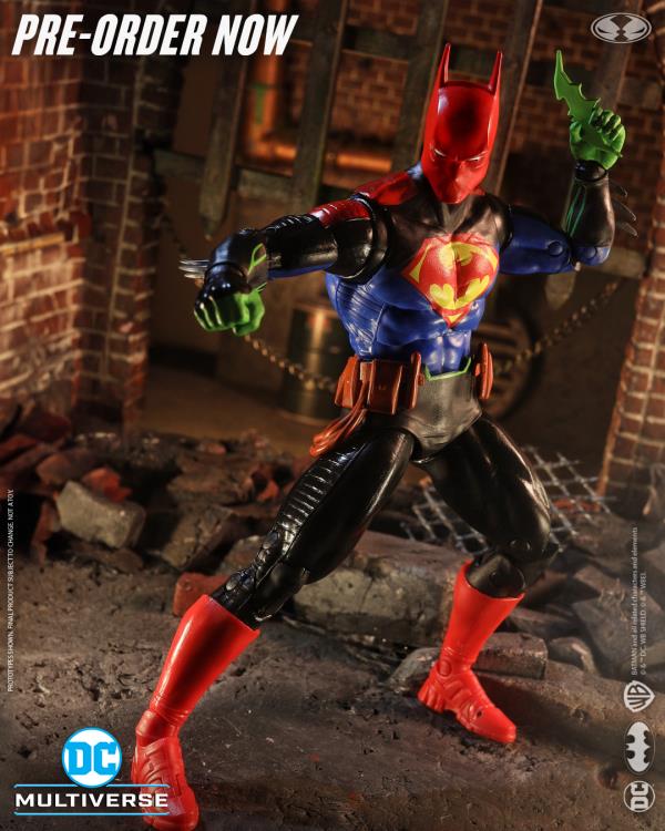 Batman/Superman: World's Finest DC Multiverse Batman/Superman Fusion Action Figure Gallery Image 4