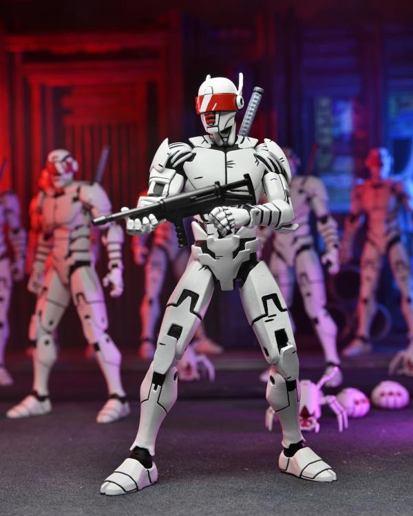 Teenage Mutant Ninja Turtles: The Last Ronin Ultimate Elite Synja Patrol Bot Action Figure Gallery Image 4