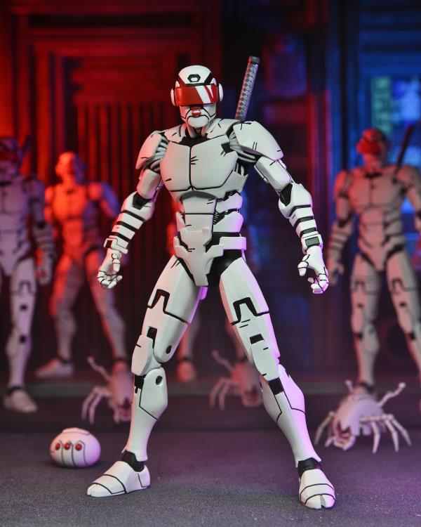 Teenage Mutant Ninja Turtles: The Last Ronin Ultimate Elite Synja Patrol Bot Action Figure Gallery Image 3