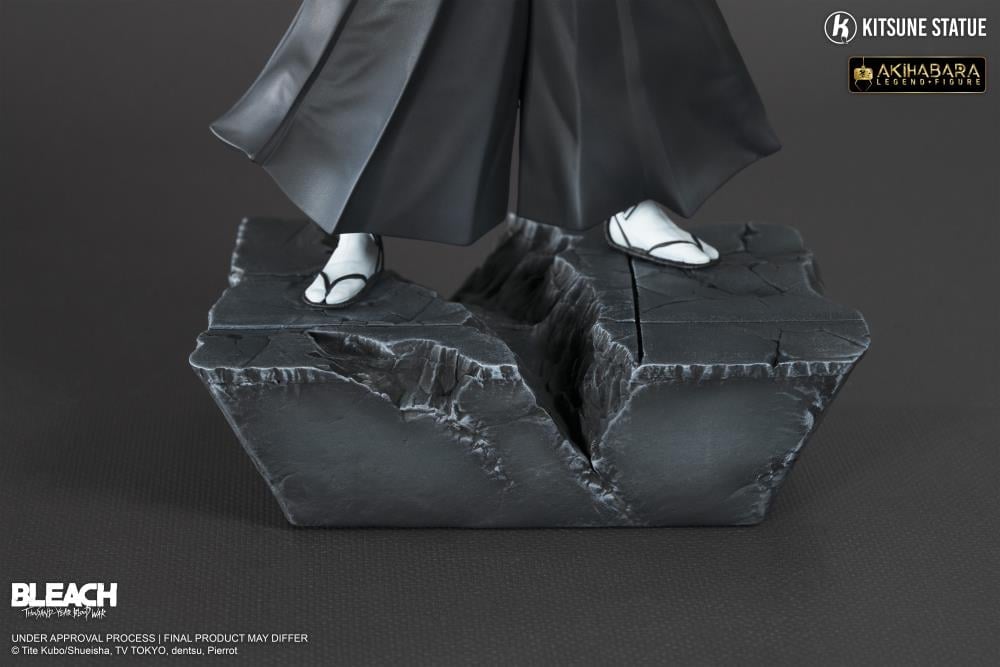 Bleach: Thousand-Year Blood War Akihabara Legend Ichigo Kurosaki 1/8 Scale Figure Gallery Image 13