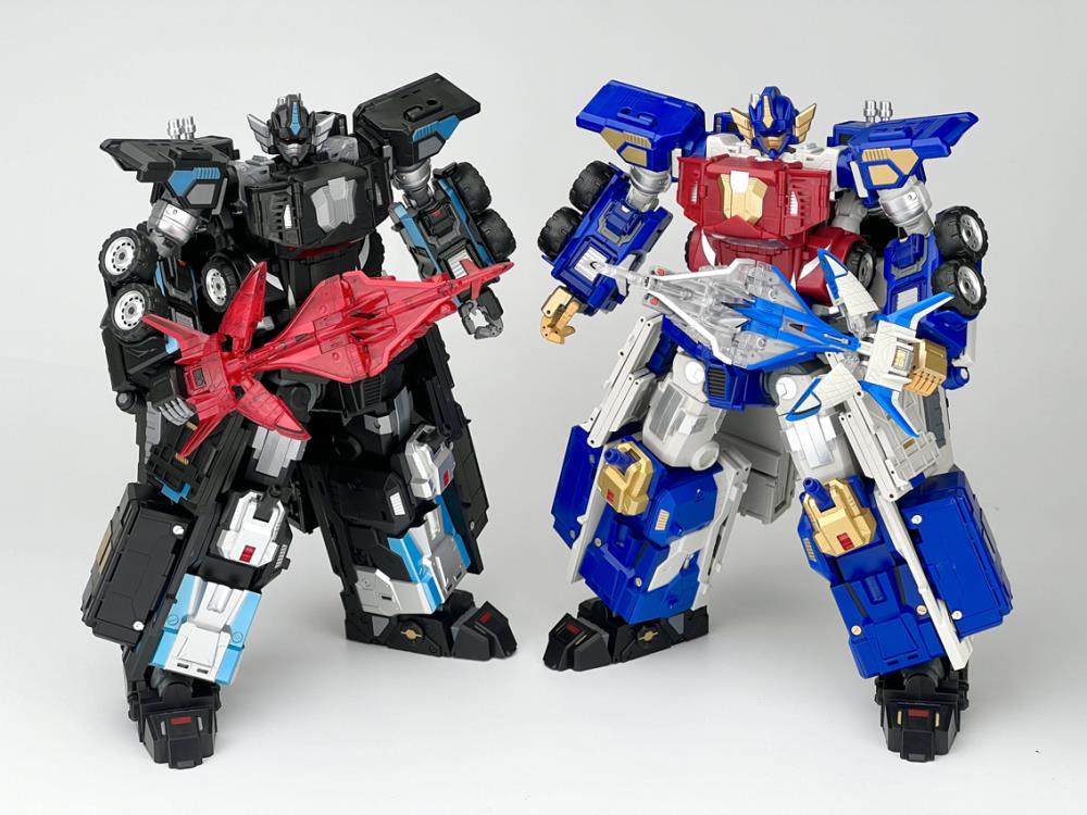Master Builder MB-26A The Red Saber Team Set of 3 Mini Figures Gallery Image 6
