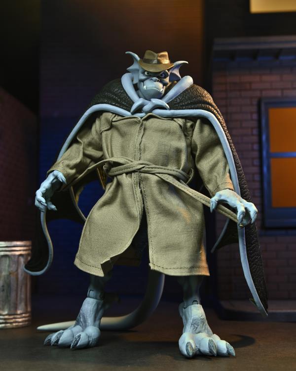 Disney's Gargoyles Ultimate Detective Broadway "Silver Falcon" (With Closed Wings) Action Figure Gallery Image 3