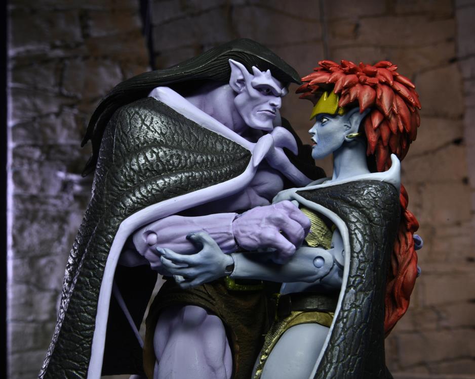 Disney's Gargoyles Ultimate Ultimate Goliath & Demona (Vows) Action Figure Two-Pack Gallery Image 10