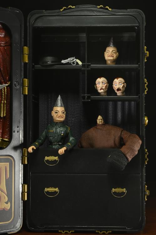 Puppet Master Leech Woman & Toulon's Puppet Case Figure Set Gallery Image 17
