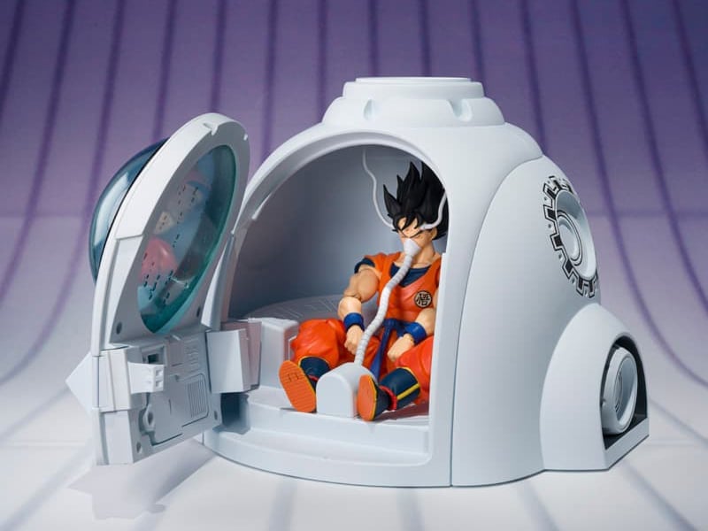 Dragon Ball Z S.H.Figuarts Medical Machine Exclusive Gallery Image 4