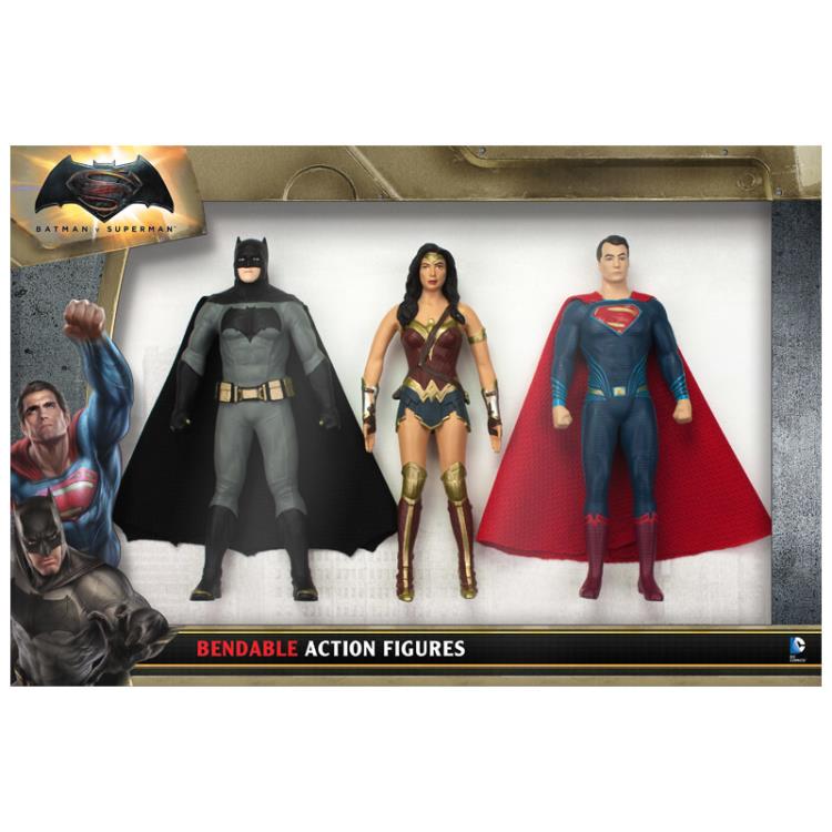 Batman v Superman Bendable Figure Three Pack Gallery Image 4