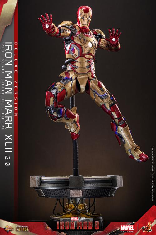 Iron Man 3 MMS758D65B Iron Man Mark XLII (2.0) Deluxe 1/6th Scale Collectible Figure Gallery Image 6