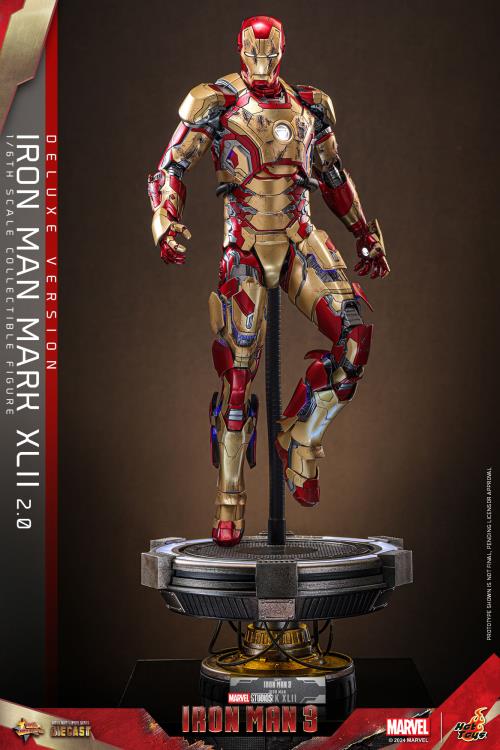 Iron Man 3 MMS758D65B Iron Man Mark XLII (2.0) Deluxe 1/6th Scale Collectible Figure Gallery Image 5