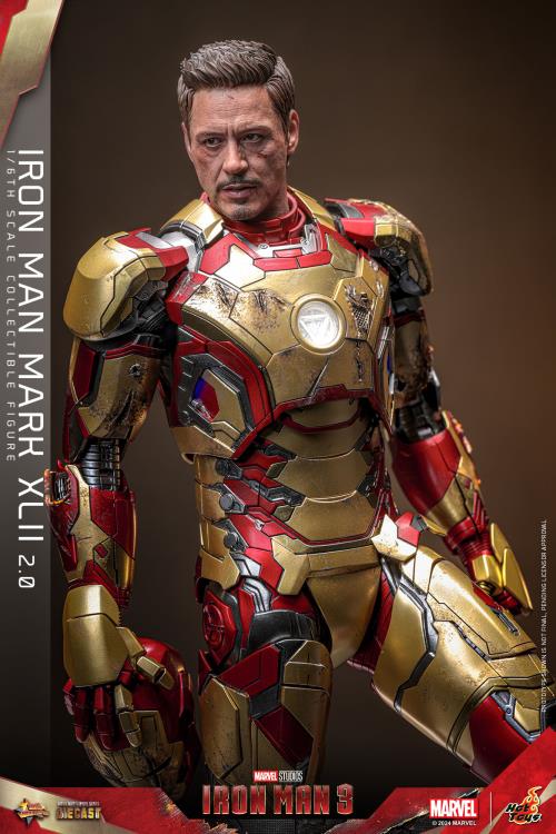 Iron Man 3 MMS758D65B Iron Man Mark XLII (2.0) Deluxe 1/6th Scale Collectible Figure Gallery Image 23