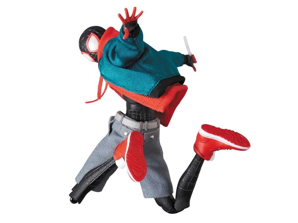 Spider-Man: Into the Spider-Verse MAFEX No.236 Spider-Man (Renewal Ver.) Action Figure Gallery Image 1