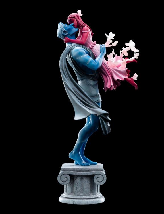 Lore Olympus Hades and Persephone's First Kiss Premium Limited Edition Statue Gallery Image 9