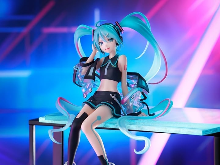 Vocaloid Neon Cyber Hatsune Miku Noodle Stopper Figure Gallery Image 1