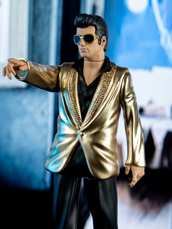 True Romance 5" The Mentor Action Figure Gallery Image 2