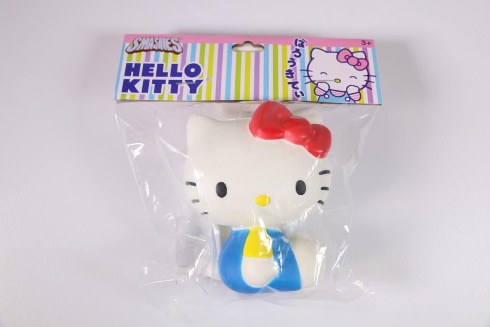 Sanrio Smashies Hello Kitty SDCC 2024 PX Previews Exclusive Limited Edition Stress Ball Gallery Image 7