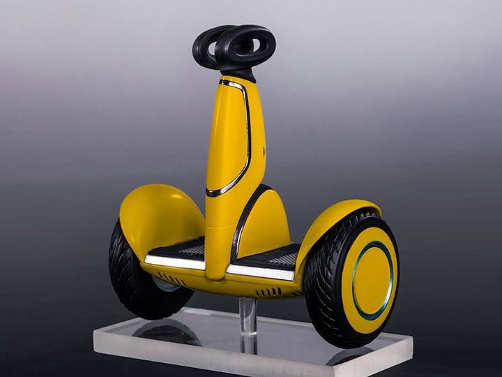 Balanced Vehicle (Yellow) 1/6 Figure Accessory (YMT110C) Gallery Image 1